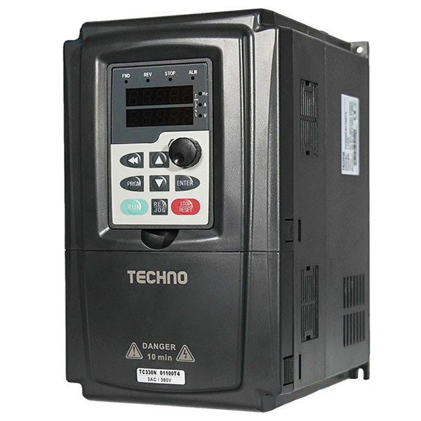 اینورتر سبک کار ورودی سه فاز 5.5KW تکنو TC330S-00550T4