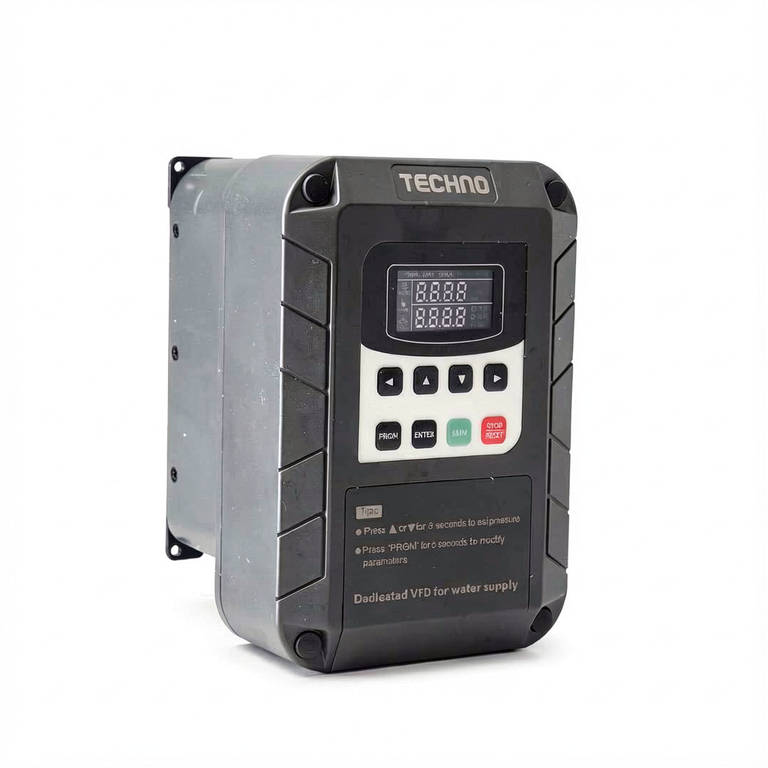 اینورتر بوستر پمپ ورودی سه فاز 4KW تکنو TC388-00400T4